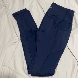 high rise navy lulu leggings size 4